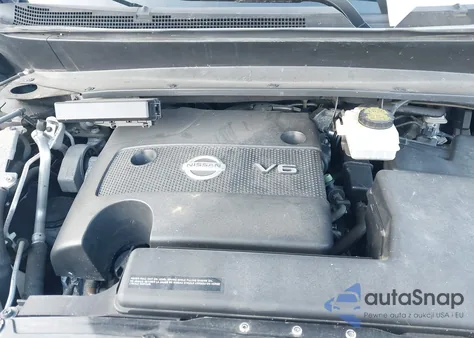 2014 Nissan Pathfinder Platinum z USA, uszkodzony, nr VIN 5N1AR2MM2EC735695